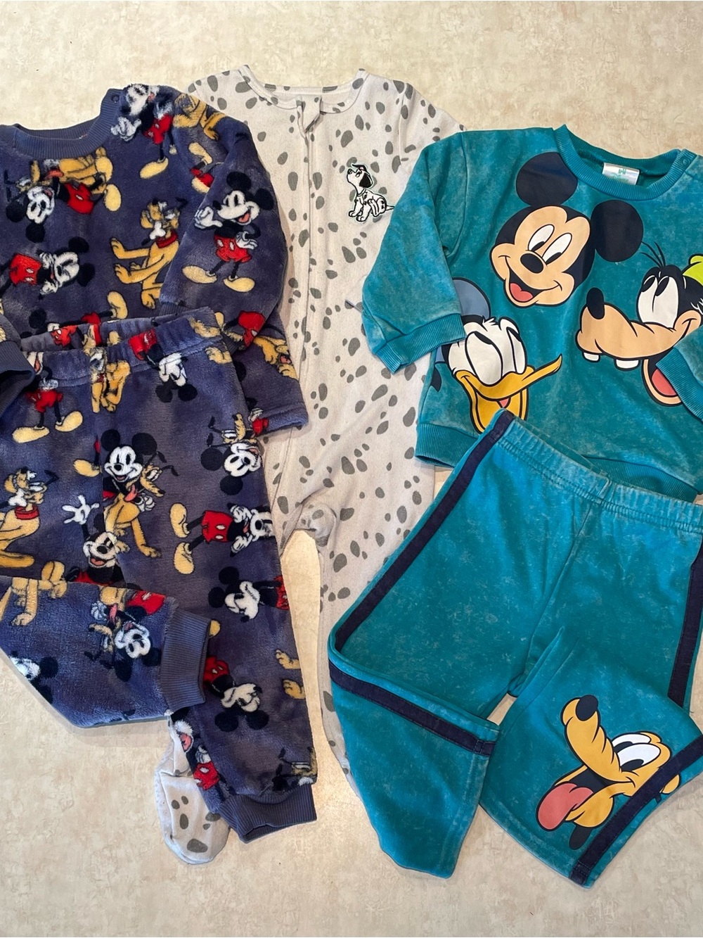 Disney Outfits